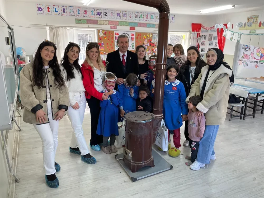 Darıca’dan Afyon’a Gönül Köprüsü: Mavi Basamaklı Miniklerden Anlamlı Destek
